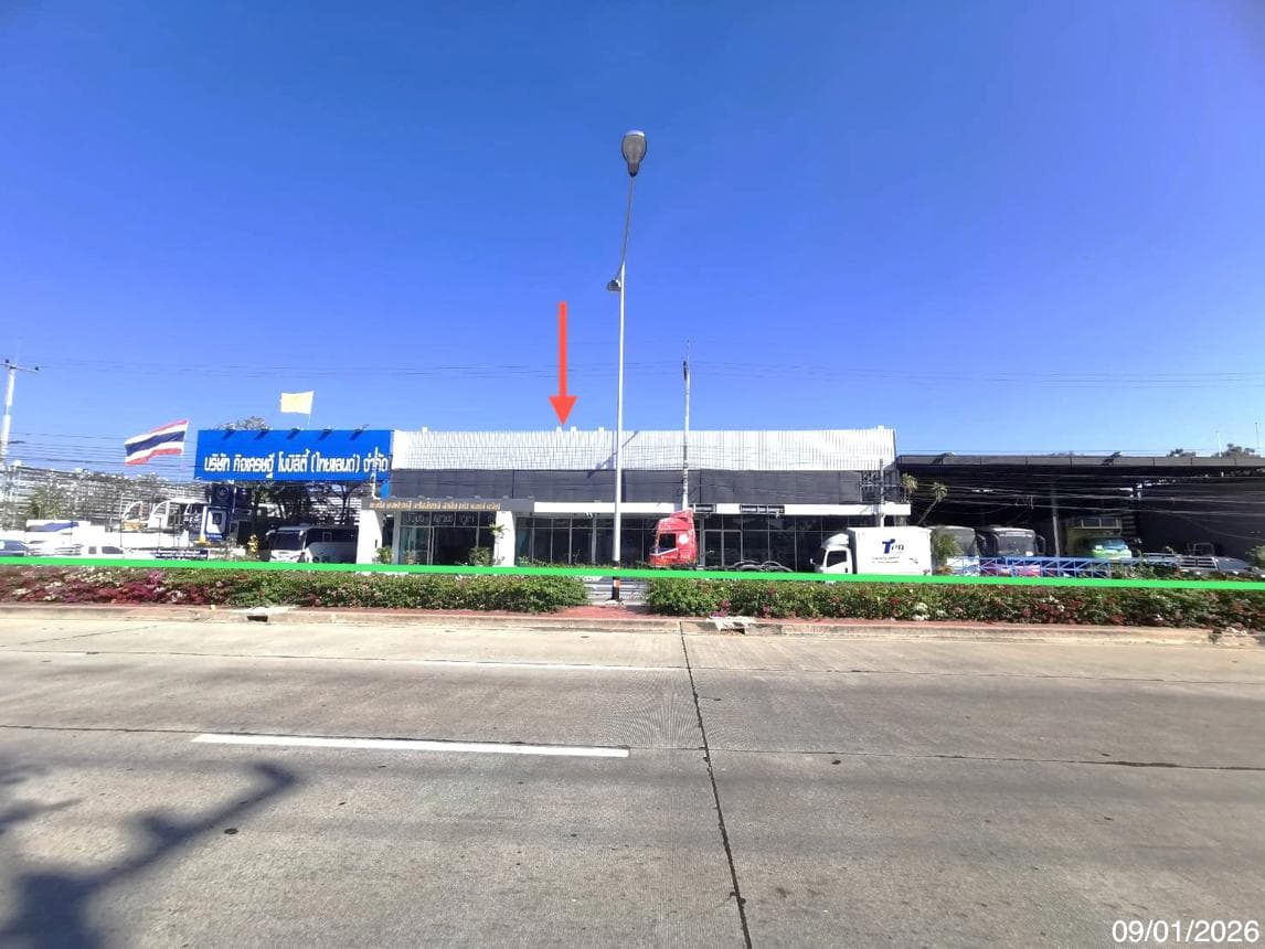 ขายอาคารสำนักงาน เมืองสุพรรณบุรี พื้นที่ใช้สอย 1,296.8 ตร.ม. ทำเลศักยภาพศูนย์กลางธุรกิจ