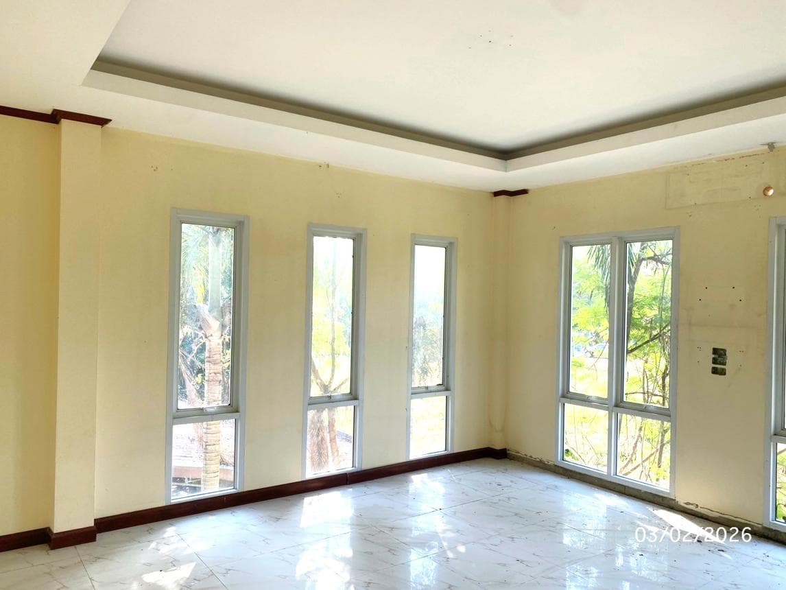 บ้านเดี่ยวหลังใหญ่ 5 ห้องนอน พื้นที่ 235 ตร.ม. ทำเลศักยภาพ บ้านฆ้อง โพธาราม ราชบุรี