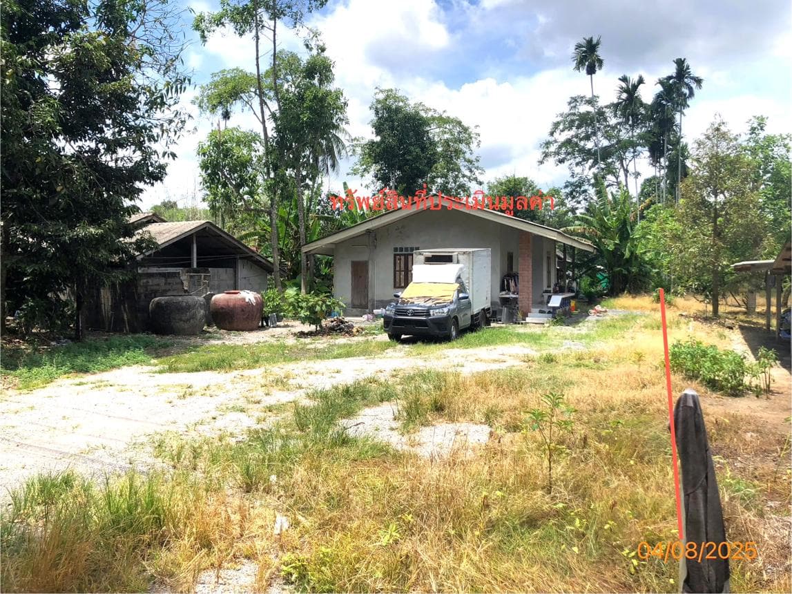 บ้านเดี่ยวทำเลสงบ ช้างขวา-กาญจนดิษฐ์ สุราษฎร์ธานี พื้นที่กว้างขวาง ในราคาสุดคุ้ม