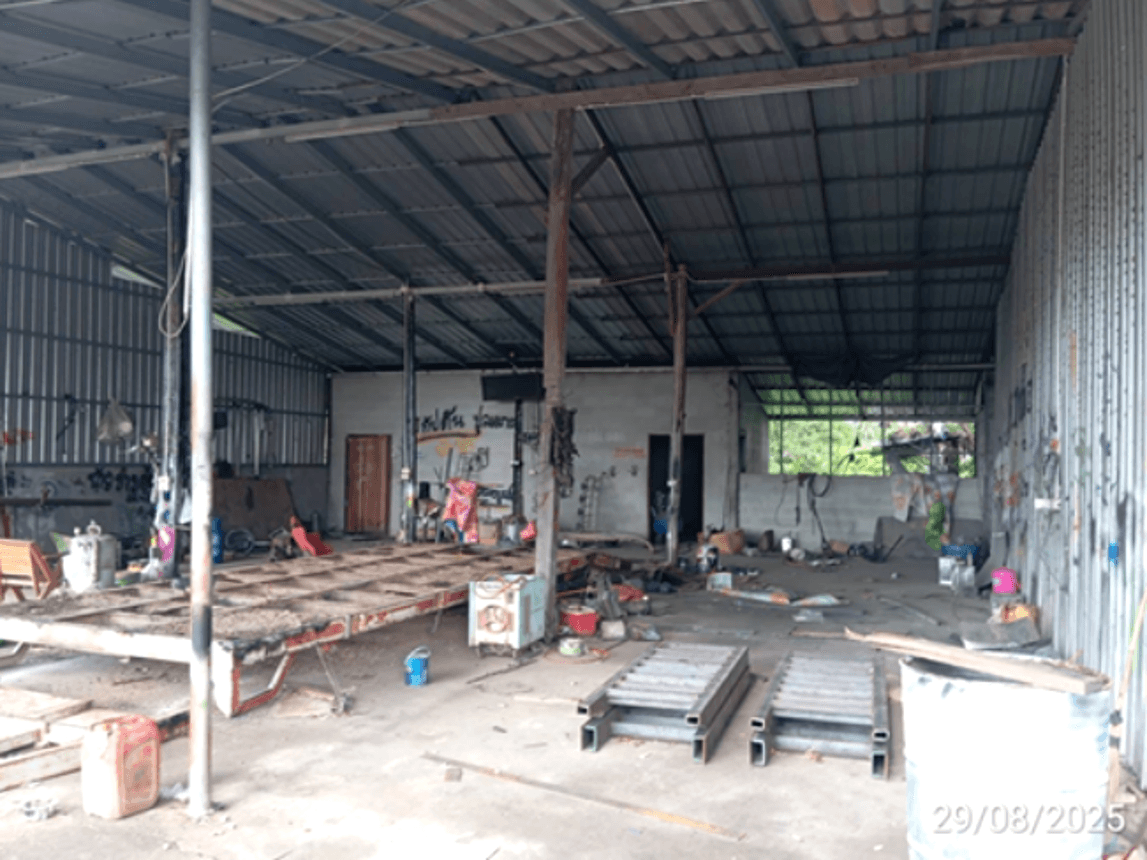 บ้านเดี่ยว บ้านไทร ปราสาท สุรินทร์ พื้นที่ที่ดินกว้างขวาง 87 ตร.ว. บรรยากาศสงบ ราคาคุ้มค่า