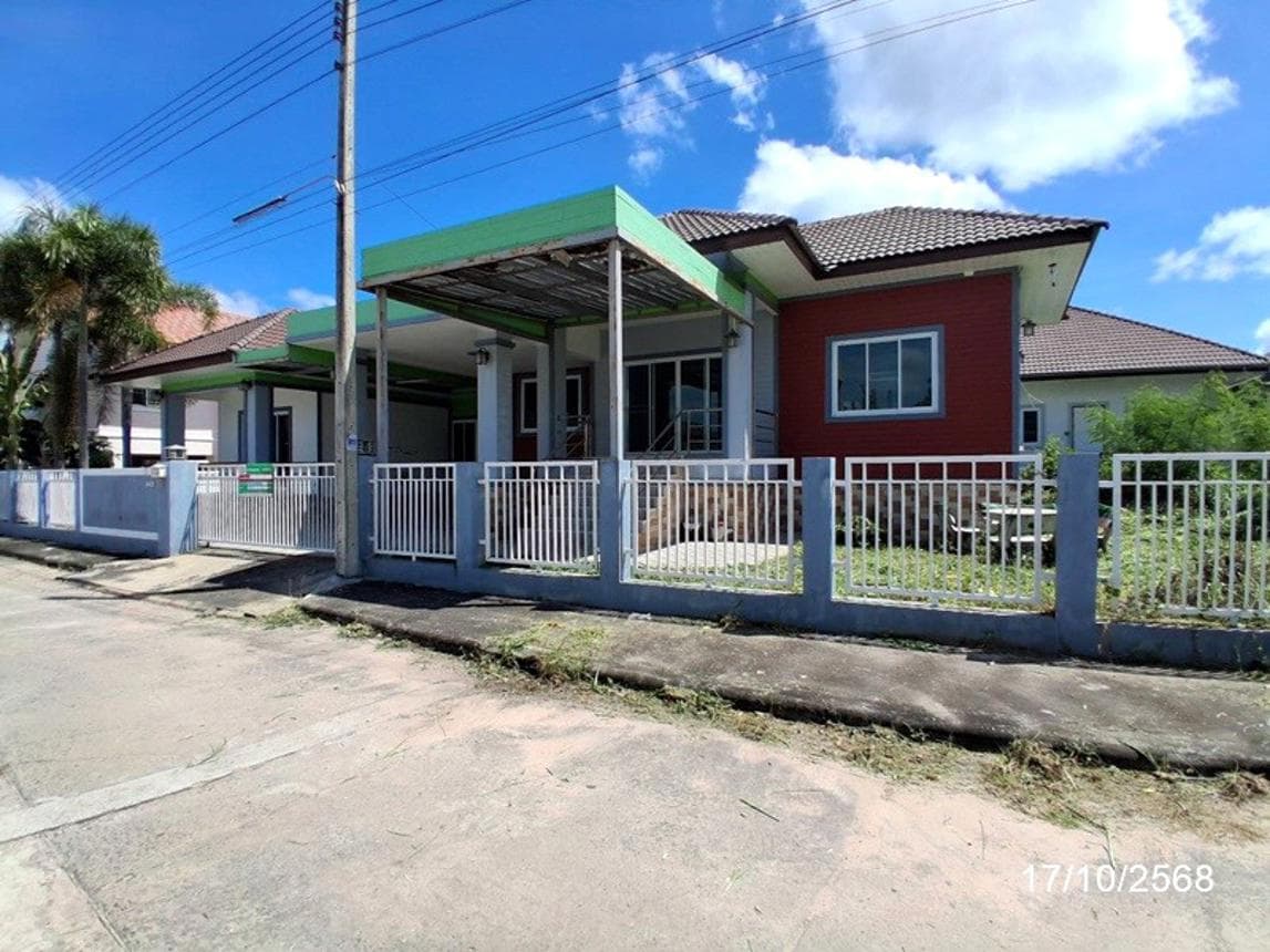ขายบ้านเดี่ยว 2 ชั้น 3 ห้องนอน 3 ห้องน้ำ พื้นที่ใช้สอย 187 ตร.ม. ทำเลคุณภาพตำบลรอบเมือง เมืองร้อยเอ็ด