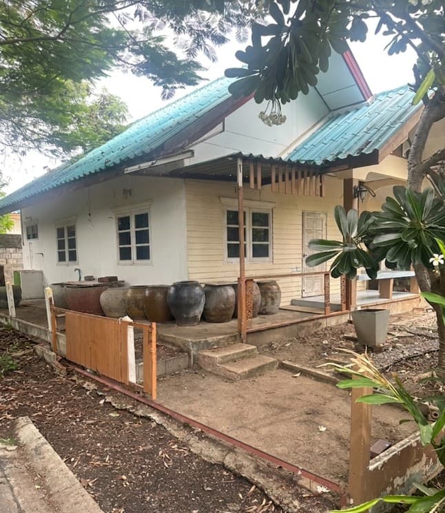 ที่ดินพร้อมสิ่งปลูกสร้าง หัวหิน ประจวบคีรีขันธ์
