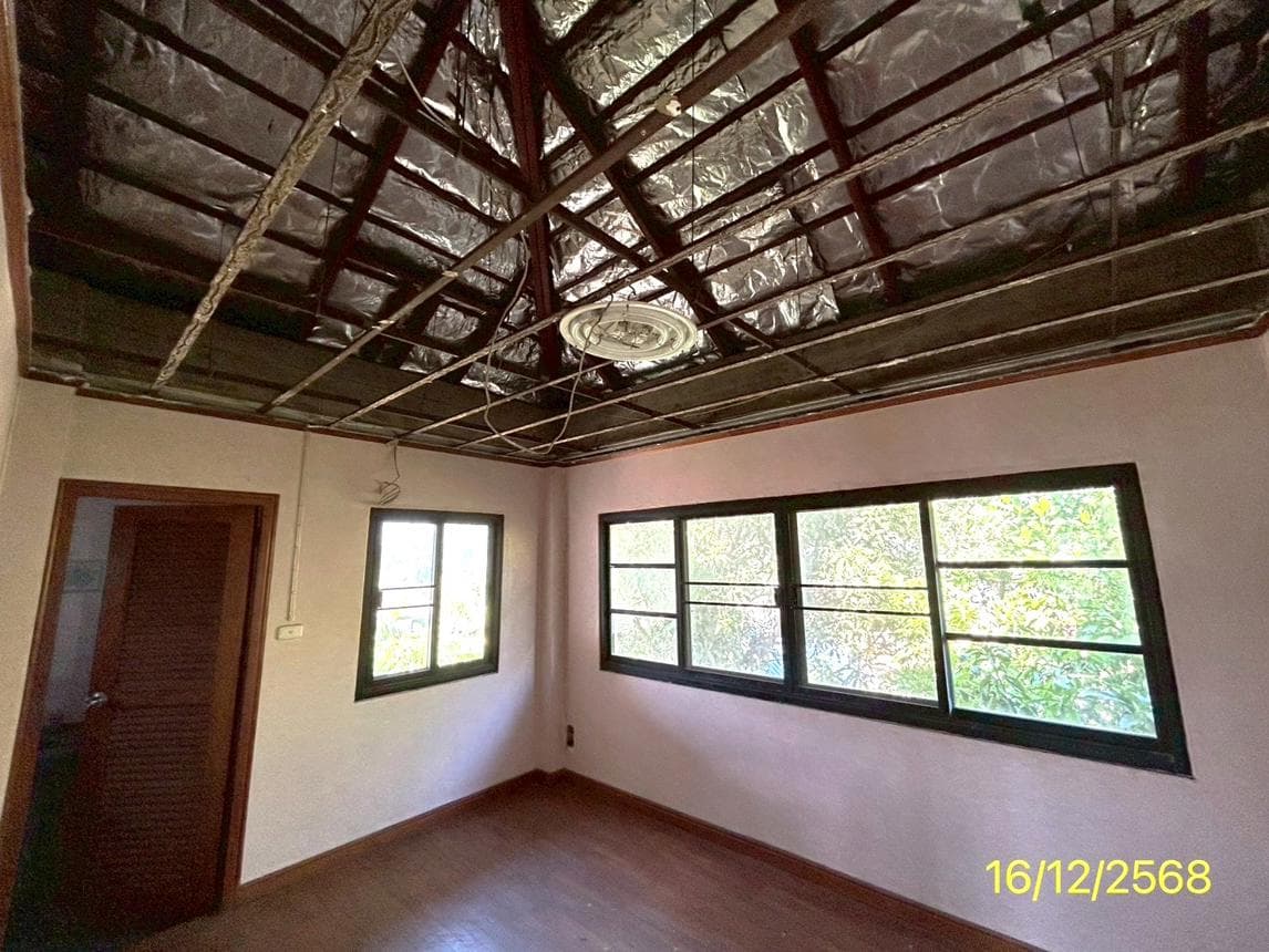 บ้านเดี่ยว คูคต ลำลูกกา ปทุมธานี พื้นที่ 63 ตร.ว. พื้นที่ใช้สอย 355 ตร.ม. 4 ห้องนอน 3 ห้องน้ำ