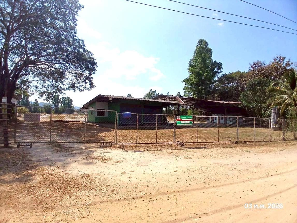 โกดังทำเลดี บ้านเสด็จ เมืองลำปาง พื้นที่ใช้สอย 720 ตร.ม. เหมาะสำหรับธุรกิจและคลังสินค้า