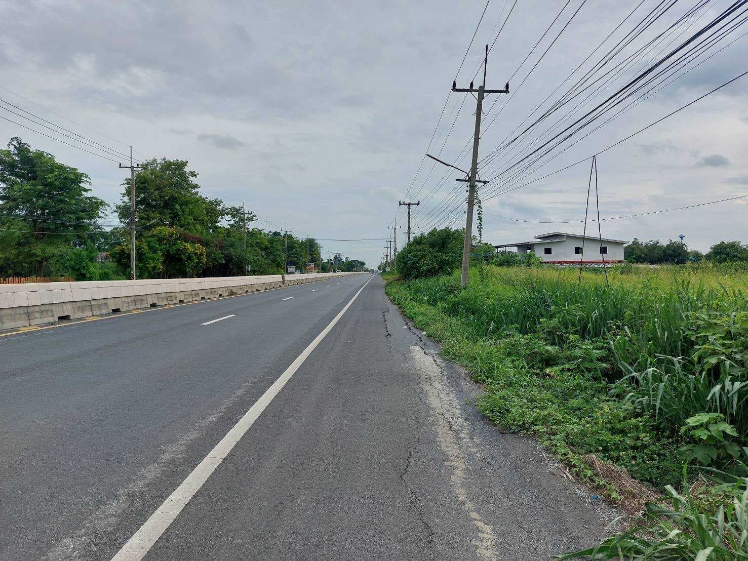 ขายที่ดินติดถนนพระพุทธบาท-ท่าเรือ (3022) หน้ากว้าง 28 เมตรโดยประมาณ ใกล้สำนักงานขนส่งจังหวัดสระบุรี สาขาบ้านหมอ