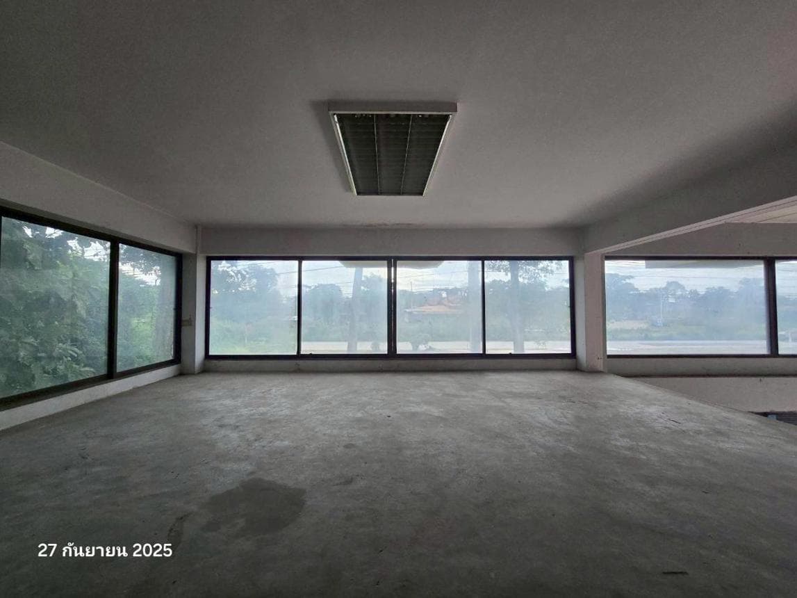 ขายโกดัง บ้านนา วชิรบารมี พิจิตร พื้นที่ใช้สอยขนาดใหญ่ 2,988.5 ตร.ม. ศูนย์กลางโลจิสติกส์ภาคเหนือตอนล่าง