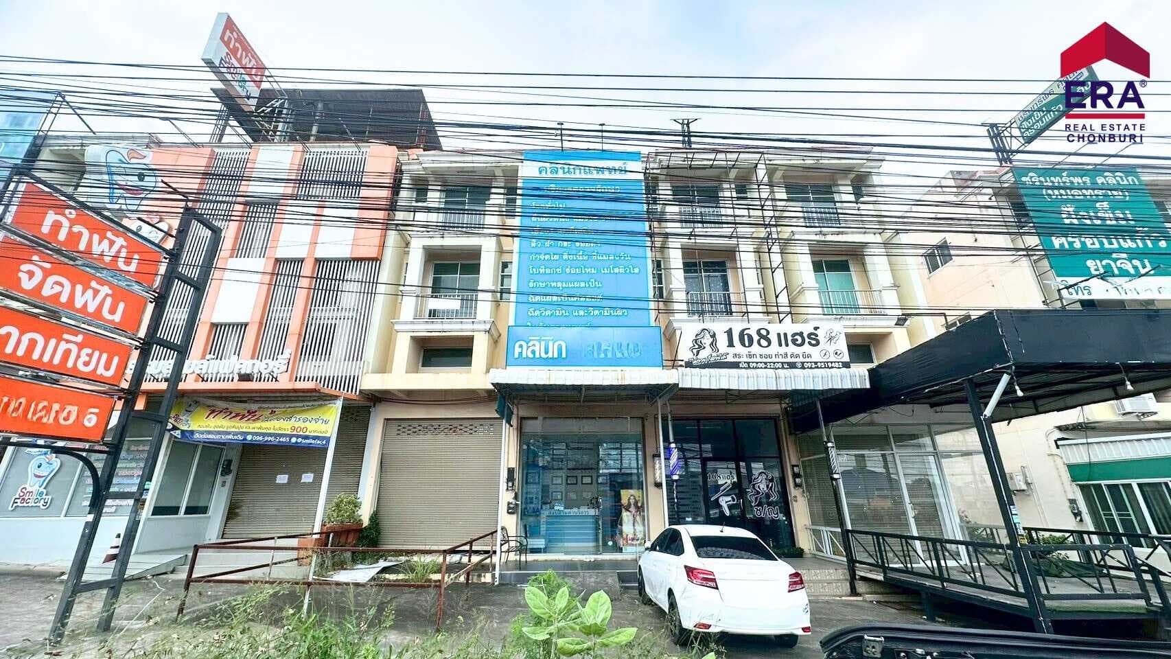 อาคารพาณิชย์ 3 ชั้นครึ่ง มีดาดฟ้า ใกล้ตลาดสะพานสี่ บ่อวิน ทำเลดีมาก