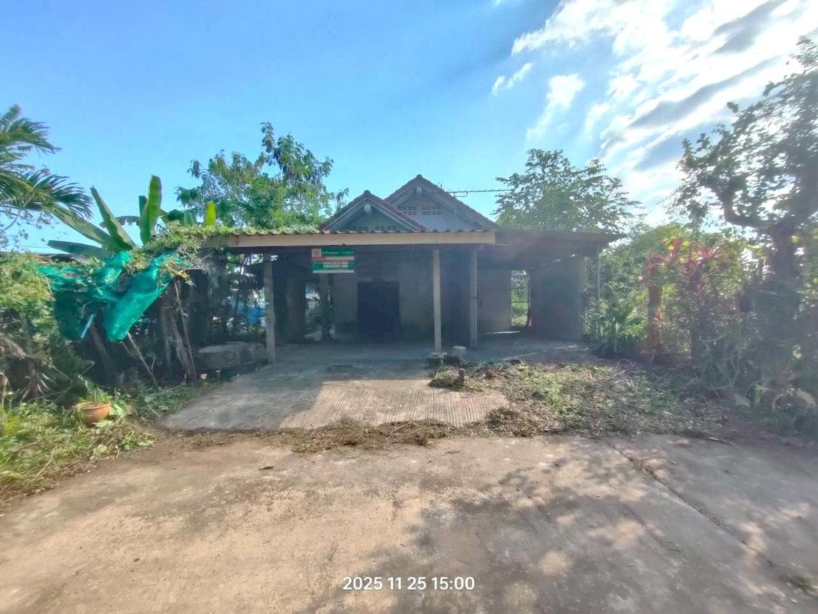 บ้านเดี่ยว ทุ่งเบญจา ท่าใหม่ จันทบุรี 2 ห้องนอน 1 ห้องน้ำ พื้นที่ใช้สอย 146.5 ตร.ม. บนที่ดินกว้าง 50 ตร.ว. ทำเลสงบ บรรยากาศร่มรื่น ราคาพิเศษเพียง 9.7 แสน