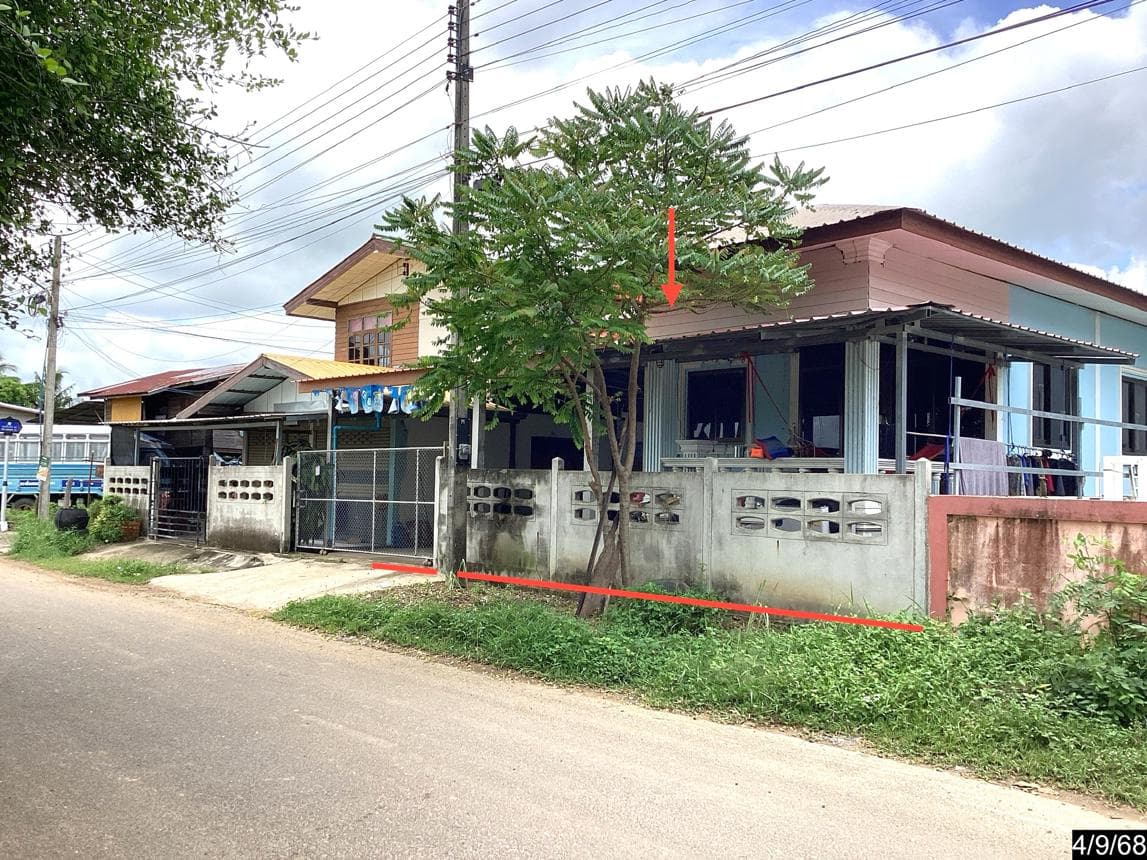 บ้านเดี่ยว ชุมพวง นครราชสีมา 2 ห้องนอน 1 ห้องน้ำ พื้นที่ 102.5 ตร.ม. บนที่ดิน 41 ตร.ว. ทำเลสงบเดินทางสะดวก ราคาพิเศษ 1.12 ล้าน