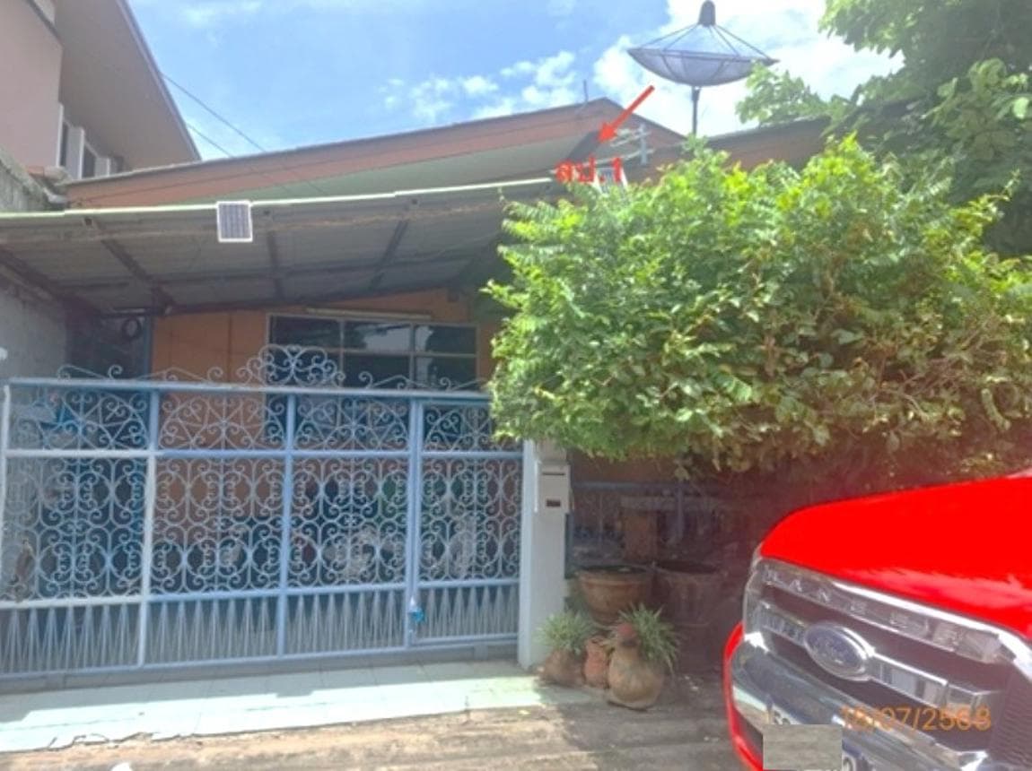 บ้านเดี่ยว บางเมือง เมืองสมุทรปราการ สมุทรปราการ 2 ห้องนอน 2 ห้องน้ำ พื้นที่ใช้สอย 112 ตร.ม. บนที่ดิน 43 ตร.ว. ทำเลดีใกล้รถไฟฟ้าและทางด่วน ราคาพิเศษ 1.92 ล้าน