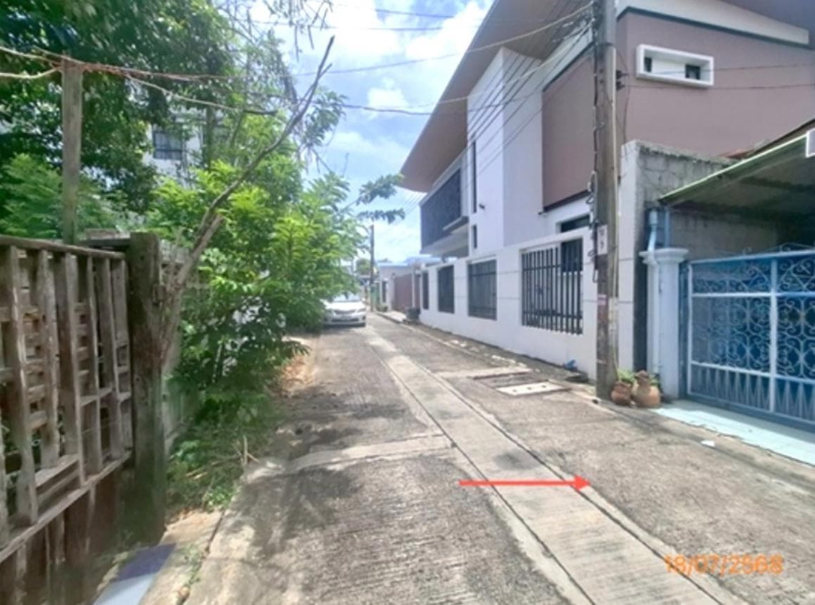 บ้านเดี่ยว บางเมือง เมืองสมุทรปราการ สมุทรปราการ 2 ห้องนอน 2 ห้องน้ำ พื้นที่ใช้สอย 112 ตร.ม. บนที่ดิน 43 ตร.ว. ทำเลดีใกล้รถไฟฟ้าและทางด่วน ราคาพิเศษ 1.92 ล้าน