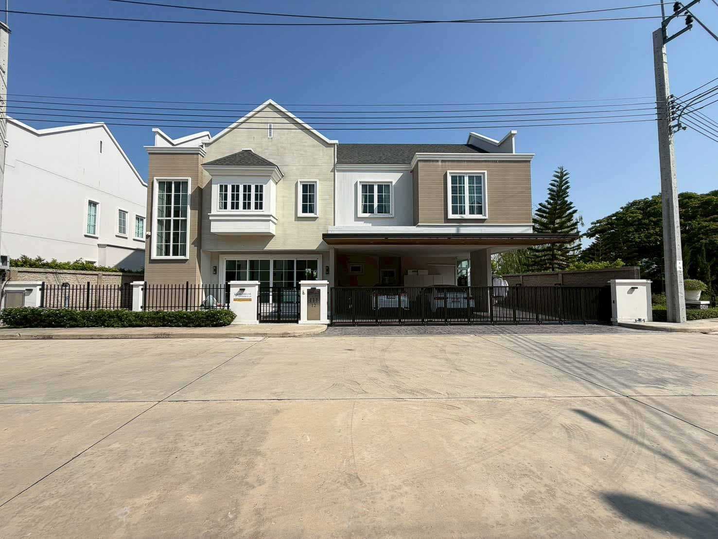 ขาย บ้านหรู THE MATIAS ราชพฤกษ์-แจ้งวัฒนะ 93 ตรว 2 ชั้น จัดเต็ม เเต่งสวย พร้อมเข้าอยู่ทันที