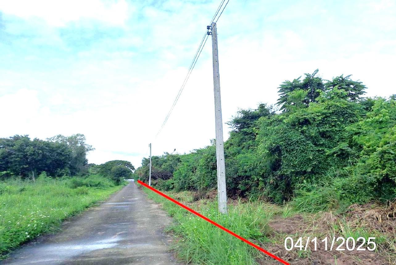 ที่ดินว่างเปล่า ปงแสนทอง เมืองลำปาง ลำปาง ขนาด 54.7 ตร.ว. ทำเลดี เดินทางสะดวก