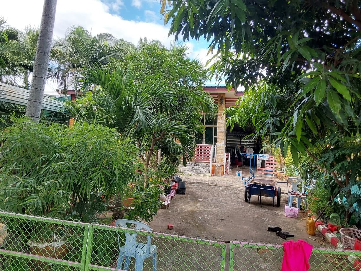ที่ดินพร้อมสิ่งปลูกสร้าง เมืองชัยภูมิ ชัยภูมิ