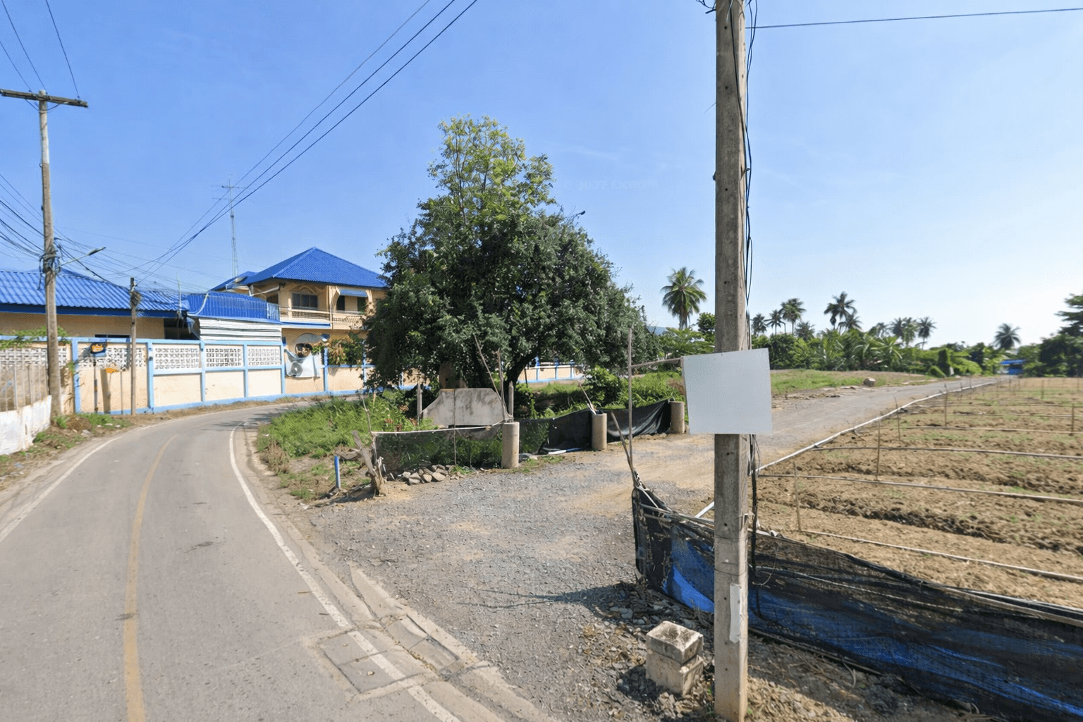 ขาย ที่ดินแปลงมุม อำเภอเมืองนครปฐม ทหารบก ซอย 14 แปลงมุม 345.8 ตรว.