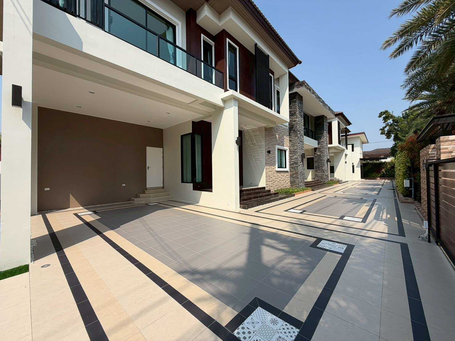 ขายบ้านเดี่ยว 9 นอน ปทุมธานี คลอง 5 บ้านใหม่ หลังใหญ่ เหมาะทำออฟฟิศ โรงรถ ใกล้วงแหวนกาญจนาภิเษก 260 ตรว 2 ชั้น