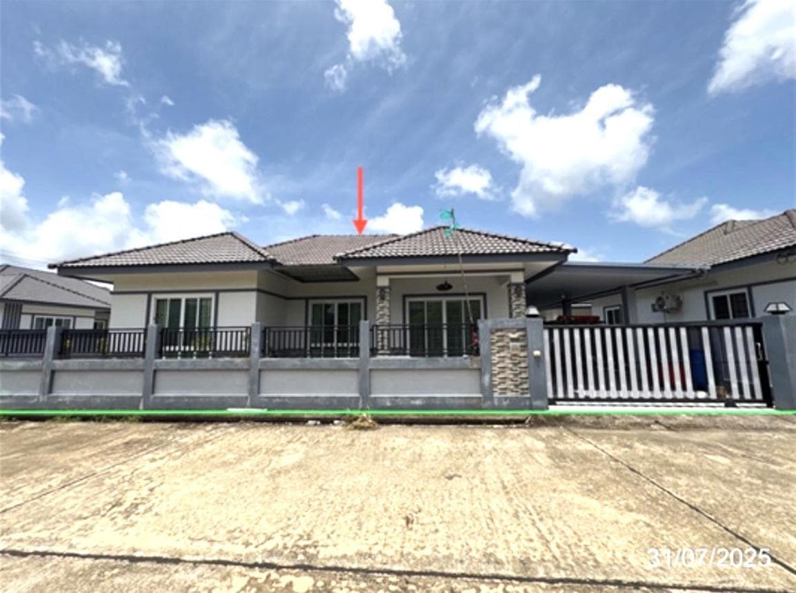 บ้านเดี่ยว ท่าช้าง เมืองจันทบุรี 3 ห้องนอน 2 ห้องน้ำ 136 ตร.ม. บนที่ดิน 67 ตร.ว. ทำเลดี เดินทางสะดวก ใกล้แหล่งชุมชน