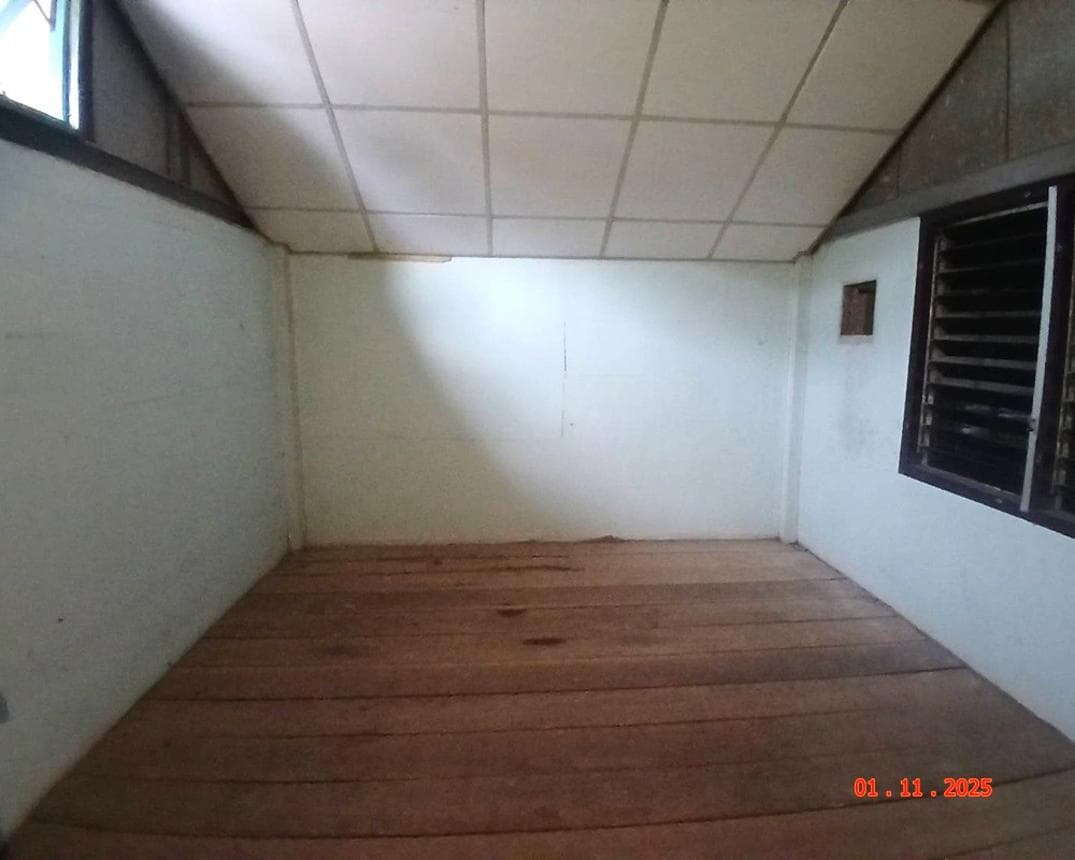 ขายบ้านเดี่ยว เมืองสกลนคร ทำเลธาตุเชิงชุม พื้นที่ใช้สอยกว้างขวาง 231.75 ตร.ม. 3 ห้องนอน สภาพดี ใกล้ใจกลางเมือง