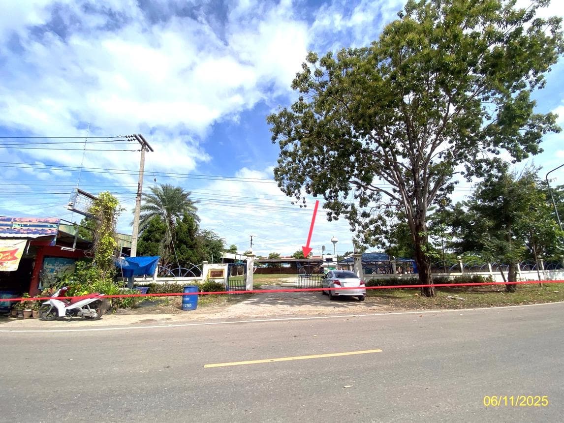 ขายอาคารโรงงาน ท่าผา บ้านโป่ง ราชบุรี พื้นที่ 83 ตร.ว. พื้นที่ใช้สอย 766 ตร.ม. 5 ห้องนอน 7 ห้องน้ำ