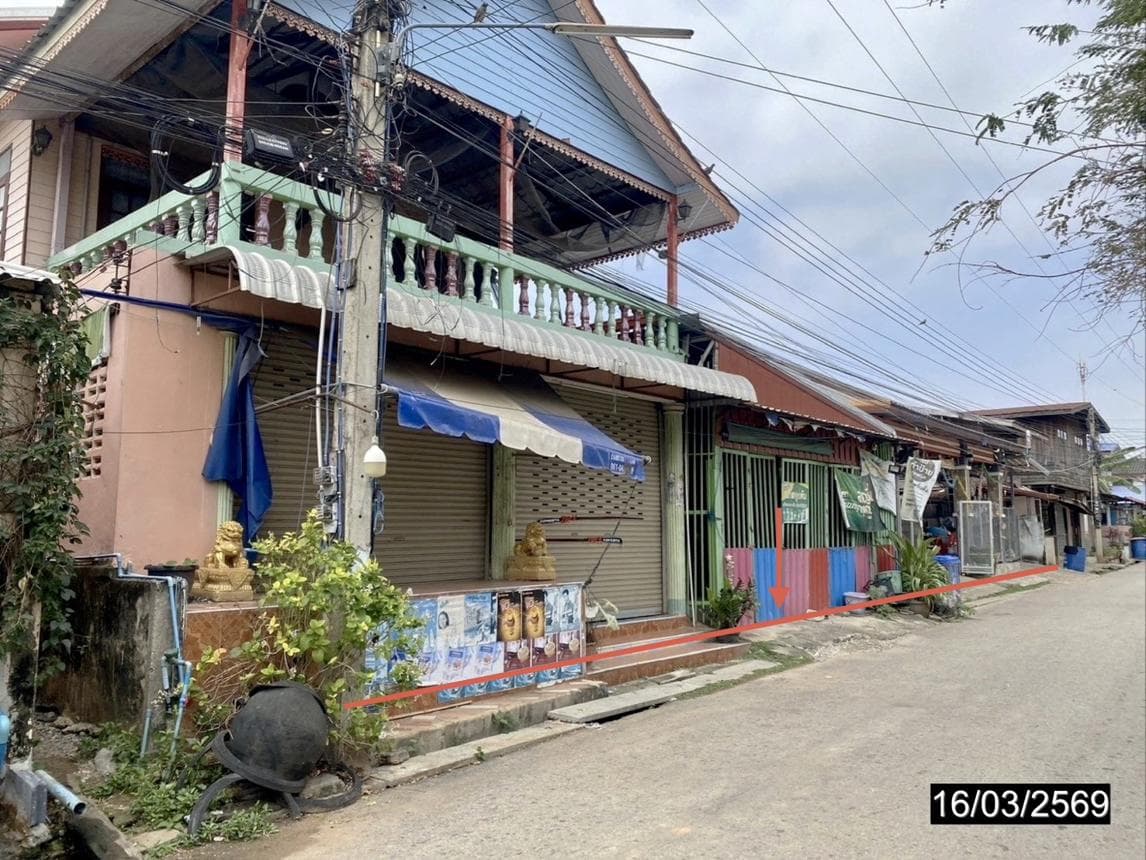 ขายบ้านเดี่ยวหลังใหญ่ คอนสวรรค์ ชัยภูมิ พื้นที่ใช้สอย 319.5 ตร.ม. 4 นอน 3 น้ำ ราคาสุดคุ้มไม่ถึงล้าน
