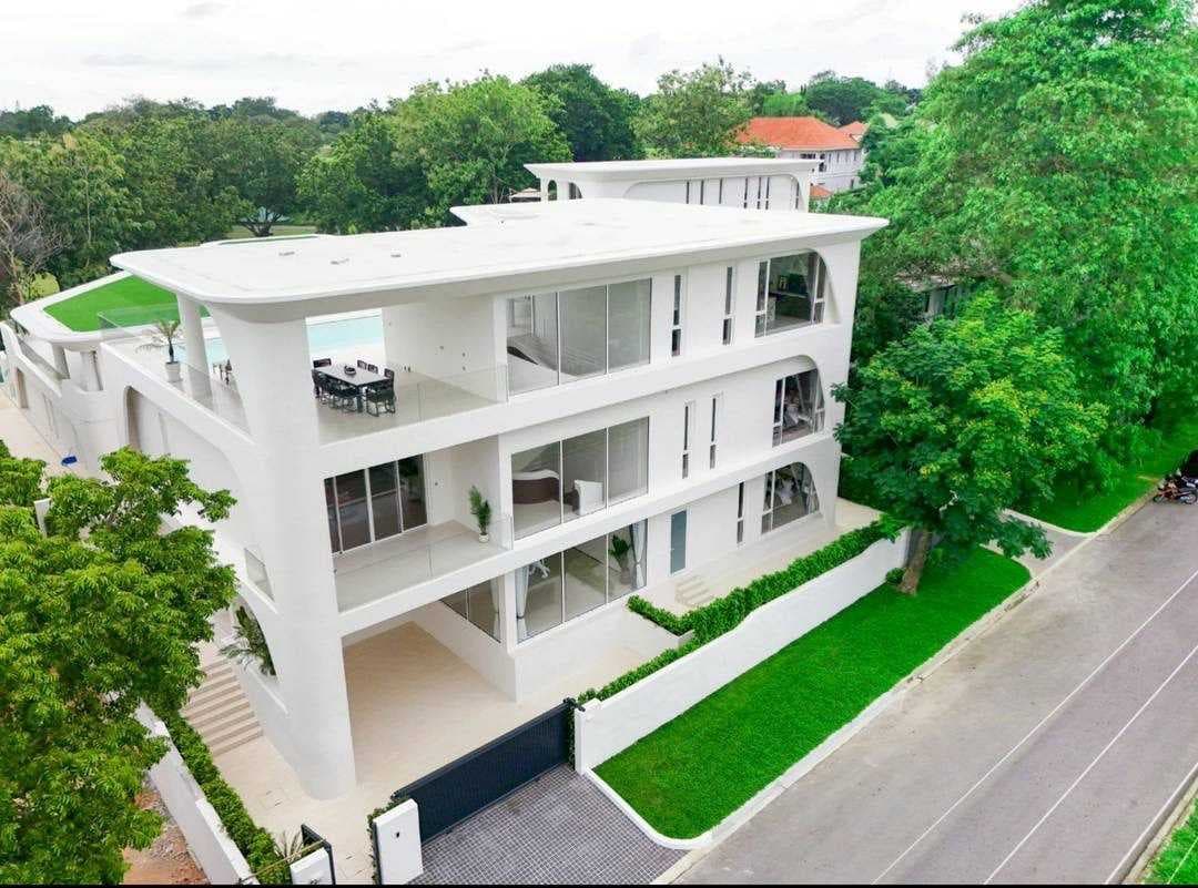 【For Sale / ขาย】Big V – Type C Luxury Pool Villa พูลวิลล่าสุดหรู 3 ชั้น ดีไซน์ Modern Luxury พร้อมวิว Big Buddha | Rare High-End Residence