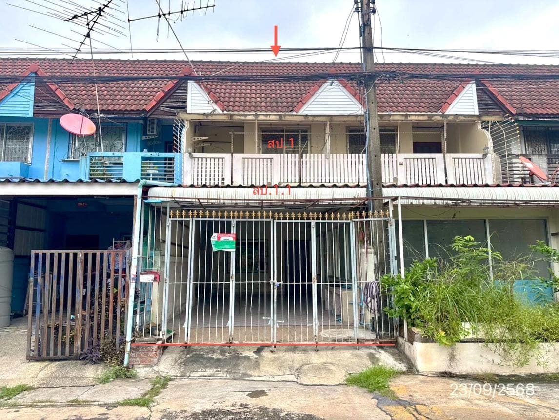 ทาวน์โฮม 2 ชั้น หมู่บ้านนฐดา (Nathada) ทำเลศักยภาพ รังสิต-ธัญบุรี พื้นที่กว้างขวาง