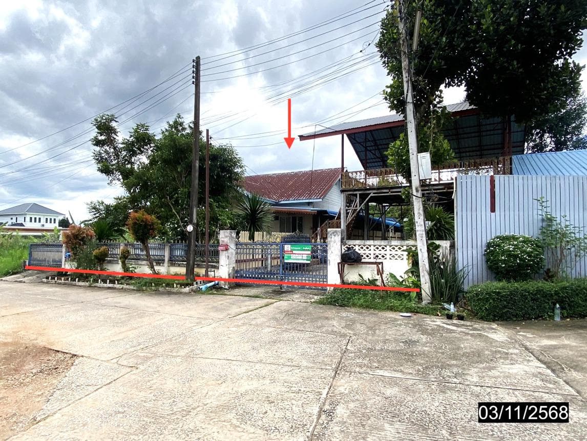 บ้านเดี่ยว เมืองเลย จ.เลย พื้นที่ใช้สอย 155.5 ตร.ม. บนที่ดินกว้าง 97 ตร.ว. ทำเลดี บรรยากาศร่มรื่นเป็นส่วนตัว ราคาคุ้มค่า