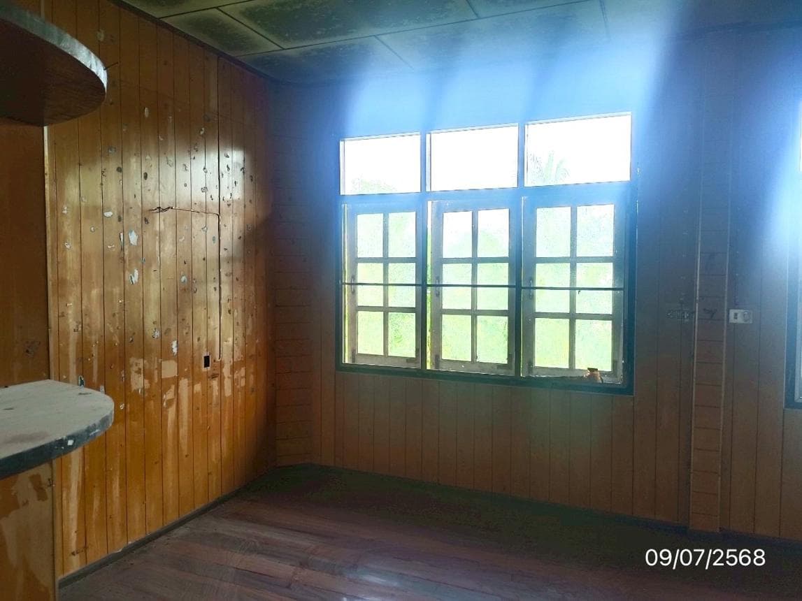 ขายบ้านเดี่ยว ดอนศิลา เวียงชัย เชียงราย 4 ห้องนอน 2 ห้องน้ำ พื้นที่กว้างขวาง 273 ตร.ม. บนเนื้อที่ 76 ตร.ว. ราคาล้านต้นๆ บรรยากาศร่มรื่นน่าอยู่นั่นเอง