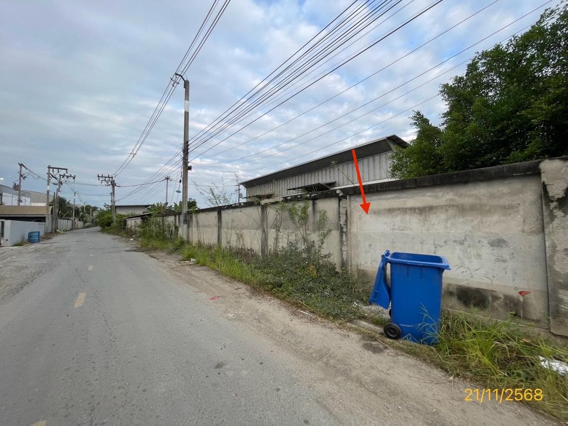 อาคารโรงงาน คลองโยง นครชัยศรี นครปฐม พื้นที่ใช้สอยขนาดใหญ่ 894 ตร.ม. บนเนื้อที่ 5 ไร่ ทำเลศักยภาพใกล้กรุงเทพฯ เหมาะสำหรับอุตสาหกรรมและคลังสินค้า ราคาพิเศษ 13.46 ล้าน