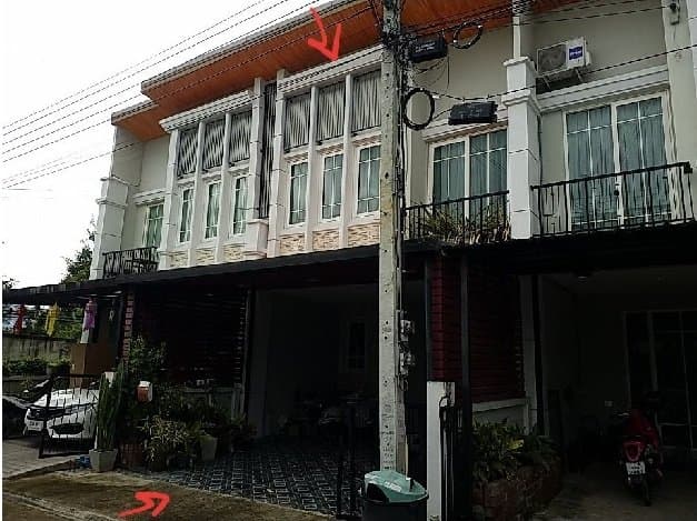ทาวน์เฮ้าส์ โกลเด้นทาวน์ บางนา-สวนหลวง ประเวศ