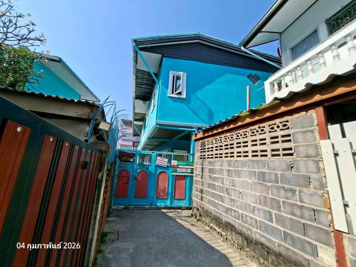 ขายบ้านเดี่ยวหลังใหญ่ 7 ห้องนอน 8 ห้องน้ำ พื้นที่ 369.6 ตร.ม. ทำเลทองบ้านช่างหล่อ บางกอกน้อย กรุงเทพฯ เหมาะสำหรับครอบครัวใหญ่หรือโฮมออฟฟิศ