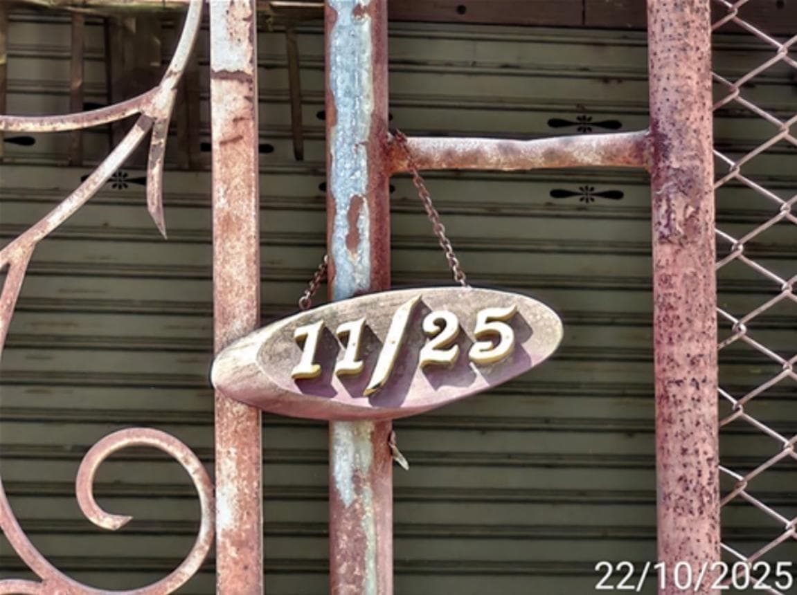 บ้านเดี่ยว ตาขัน บ้านค่าย ระยอง พื้นที่ใช้สอย 127 ตร.ม. บนที่ดิน 42.6 ตร.ว. ทำเลสงบ เป็นส่วนตัว