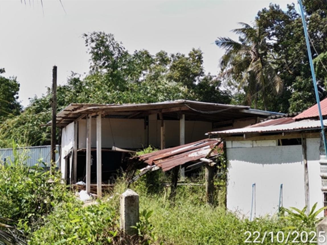 บ้านเดี่ยว ตาขัน บ้านค่าย ระยอง พื้นที่ใช้สอย 127 ตร.ม. บนที่ดิน 42.6 ตร.ว. ทำเลสงบ เป็นส่วนตัว