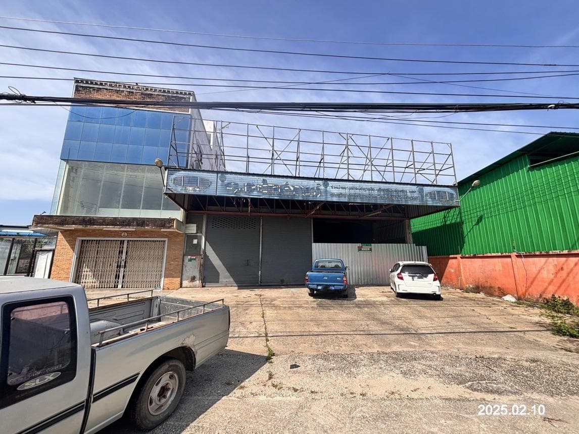 ขายอาคารพาณิชย์ นาทวี นาทวี สงขลา ทำเลศักยภาพ พื้นที่กว้างขวาง เหมาะสำหรับธุรกิจขนาดใหญ่