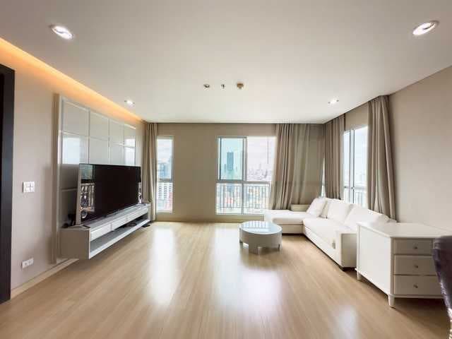 The Address Phaya Thai พื้นที่ 102.46 ตร.ม. ชั้น 32 | 2 นอน 2 น้ำ 2 ที่จอดรถส่วนตัว ห้องใหญ่ที่สุดในโครงการ!