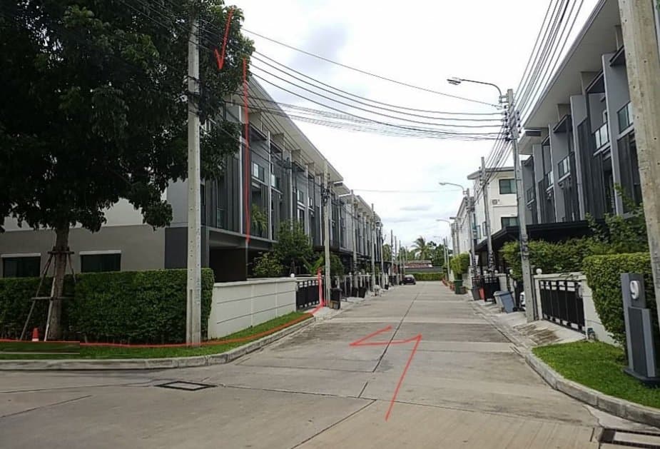 ทาวน์เฮ้าส์ ทาวน์อเวนิว เมิร์จ รัตนาธิเบศร บางบัวทอง-นนทบุรี