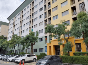 ห้องชุด โครงการ ลุมพินี คอนโดทาวน์ บดินทรเดชา-รามคำแหง กรุงเทพมหานคร