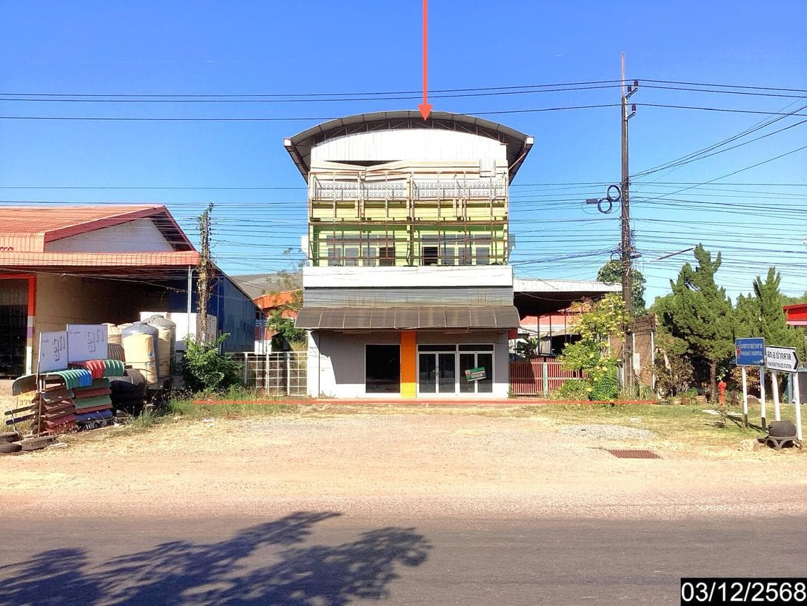 อาคารสำนักงานขนาดใหญ่ พื้นที่ใช้สอย 670.5 ตร.ม. ทำเลศักยภาพ ปากคาด บึงกาฬ