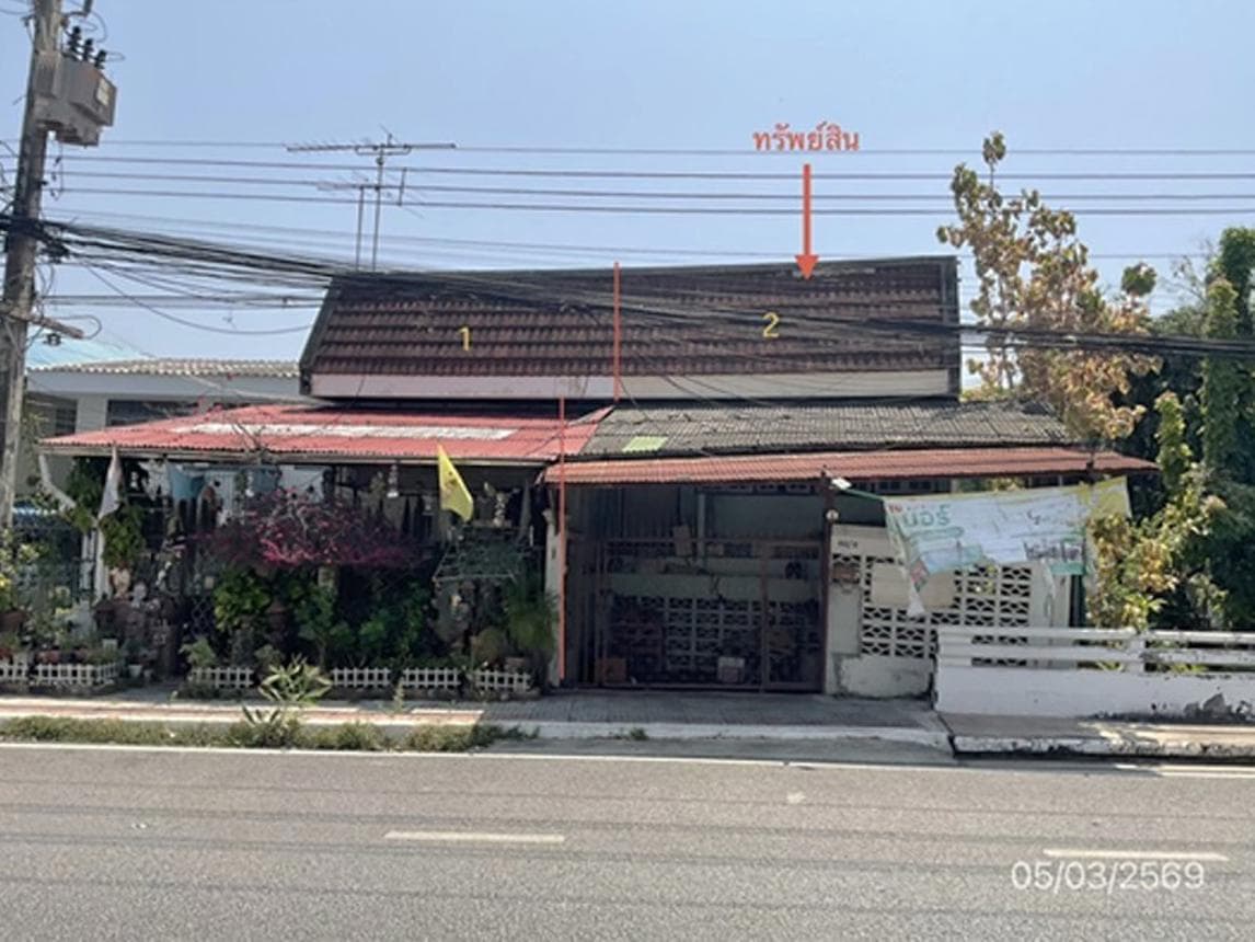 ขายอาคารพาณิชย์ทำเลทอง เมืองสมุทรสงคราม พื้นที่กว้างขวาง เหมาะสำหรับธุรกิจและการลงทุน