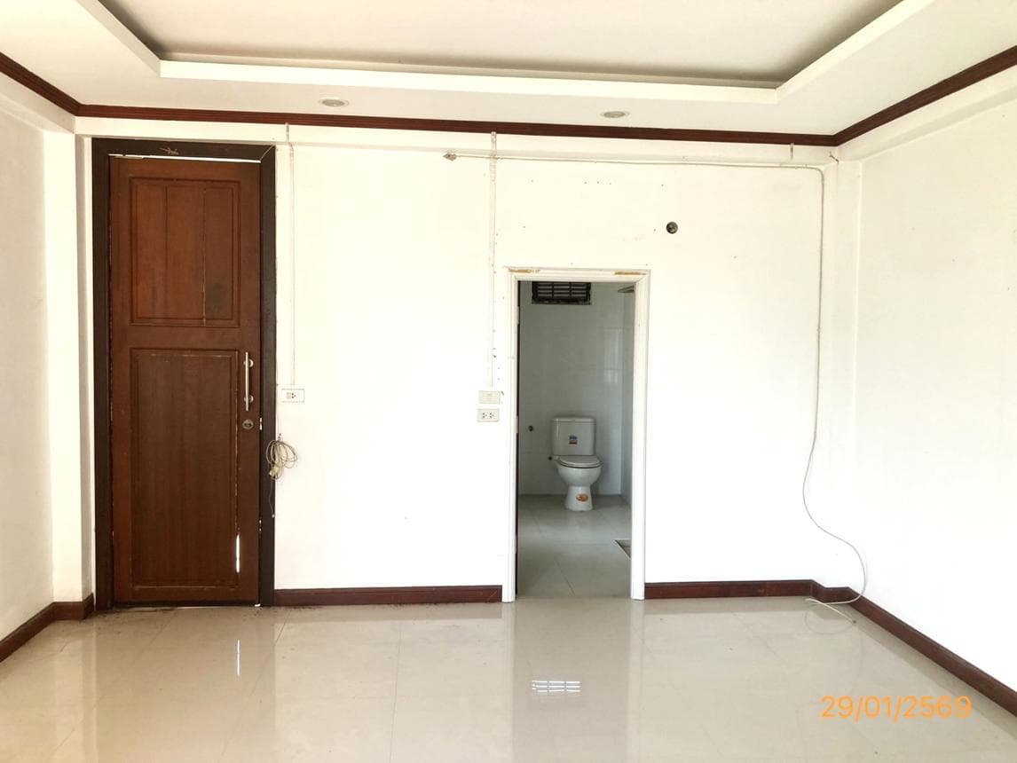 บ้านเดี่ยวทำเลศักยภาพ เวียงสระ สุราษฎร์ธานี พื้นที่ใช้สอยกว้าง 236 ตร.ม.