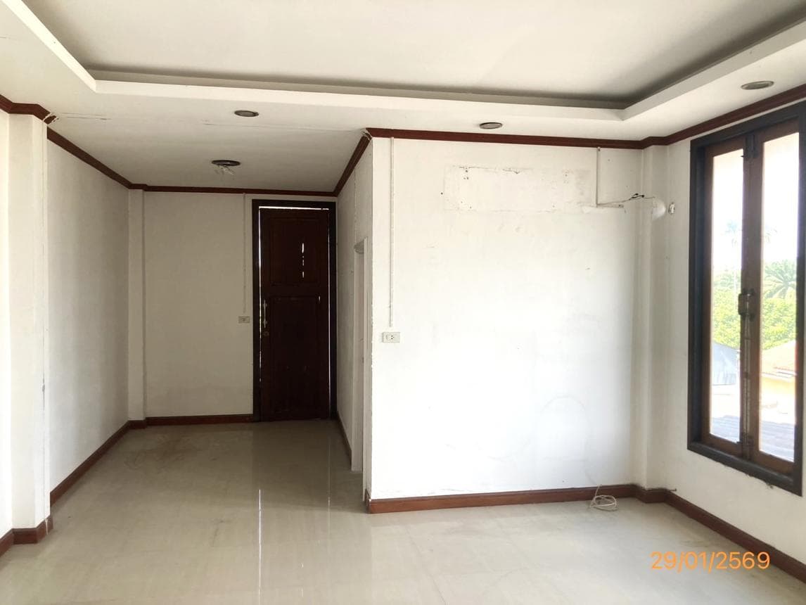 บ้านเดี่ยวทำเลศักยภาพ เวียงสระ สุราษฎร์ธานี พื้นที่ใช้สอยกว้าง 236 ตร.ม.