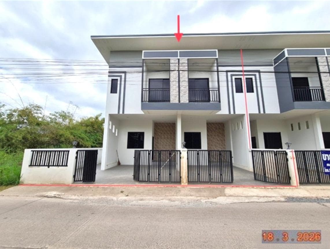 ขายทาวน์โฮม สุรนารี เมืองนครราชสีมา พื้นที่กว้าง 51.7 ตร.ว. พื้นที่ใช้สอย 119.5 ตร.ม. 2 ห้องนอน ทำเลศักยภาพ