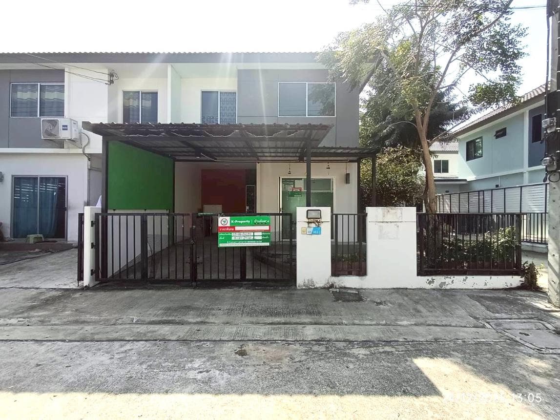 ทาวน์โฮม 2 ชั้น บ้านพฤกษา 38/3 (ชัยพฤกษ์-วงแหวน) หลังมุม พื้นที่ดินกว้าง ทำเลศักยภาพไทรน้อย - image 1