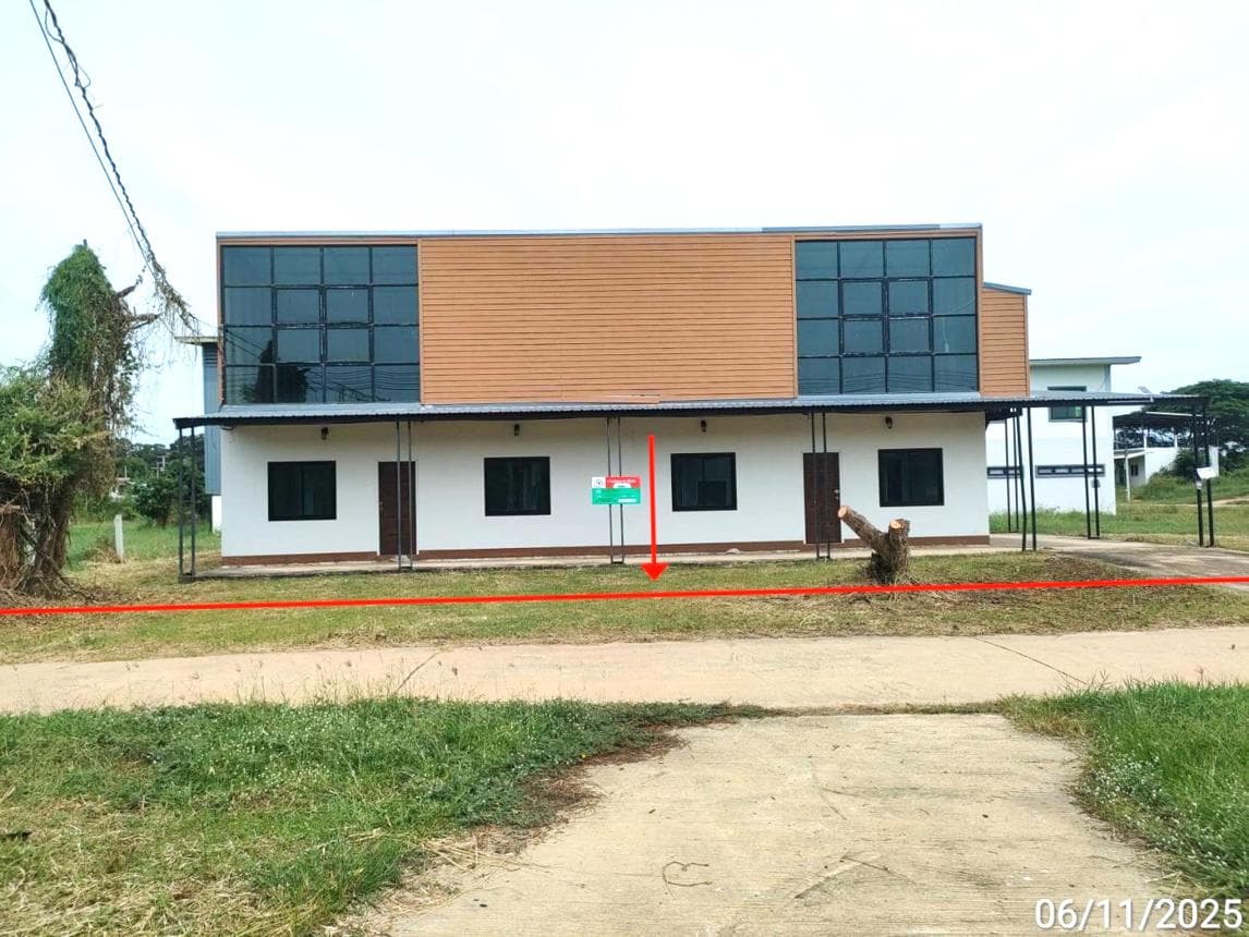 ขายบ้านเดี่ยว เกิ้ง เมืองมหาสารคาม 4 ห้องนอน 4 ห้องน้ำ พื้นที่กว้าง 252 ตร.ม. ทำเลเมืองเดินทางสะดวก