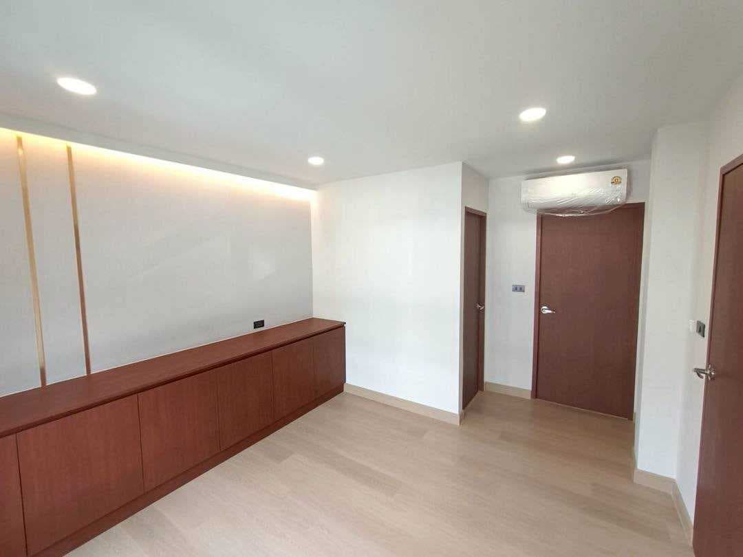 ขาย Luxury House ใจกลางเมืองเก่าเชียงใหม่ ซอยสิงหราชบ้านหรูสำหรับคนที่ต้องการ ทำเลระดับ Prime ใจกลางเมือง