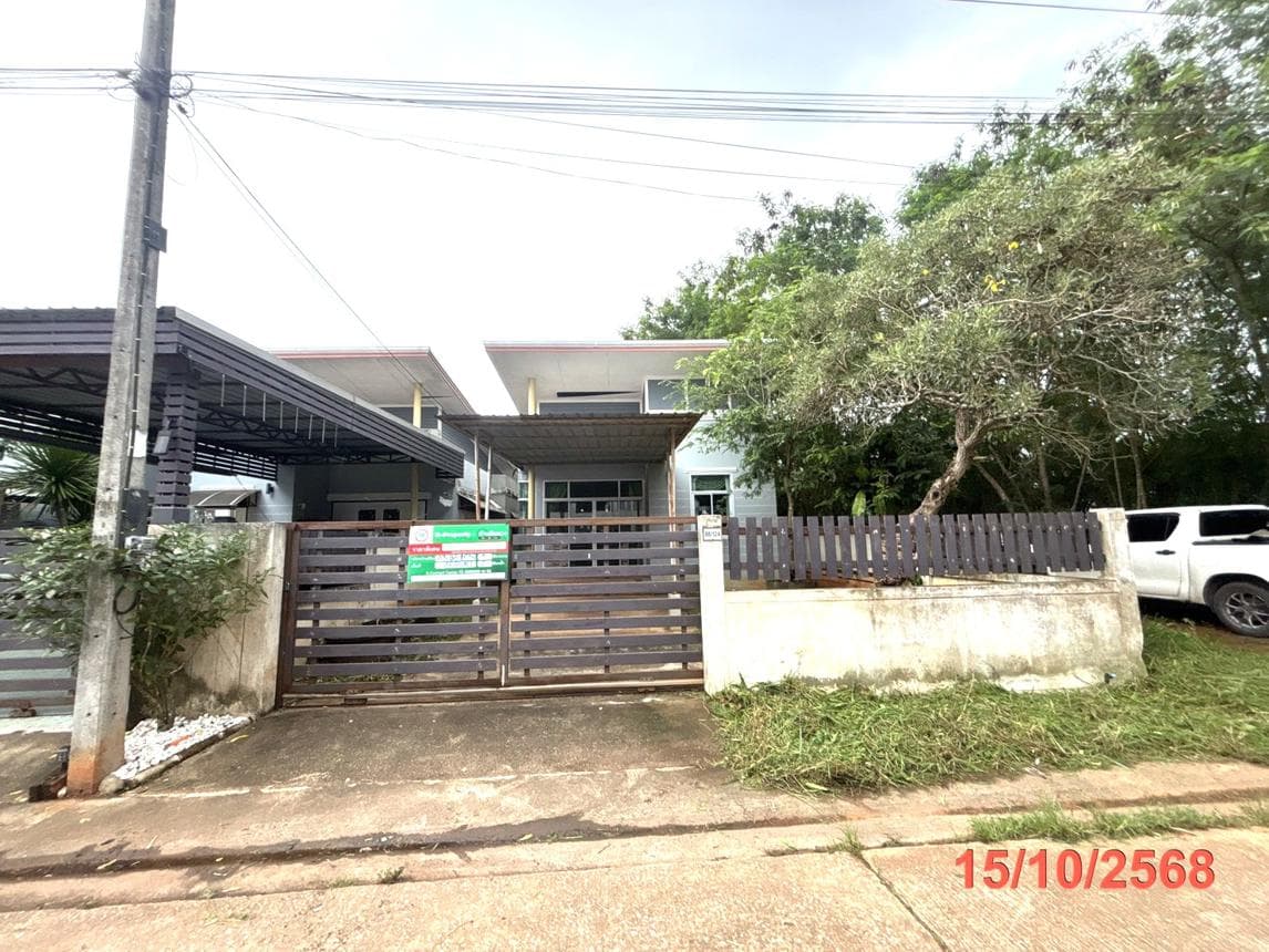 ขายบ้านเดี่ยว 3 ห้องนอน 2 ห้องน้ำ พื้นที่ใช้สอย 82.9 ตร.ม. บนเนื้อที่ 46.8 ตร.ว. ทำเลศักยภาพ มะขามเตี้ย เมืองสุราษฎร์ธานี ราคาคุ้มค่า