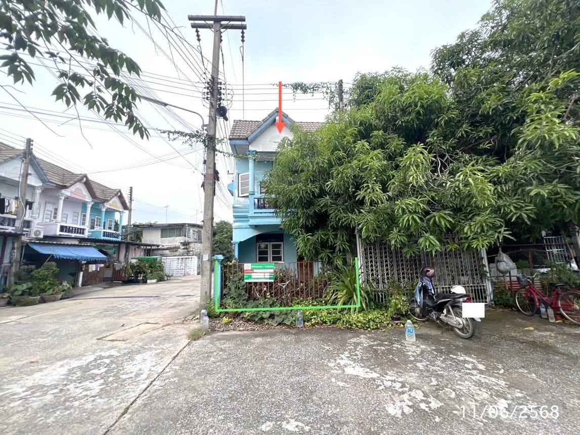 ทาวน์โฮม บ้านป้อม อยุธยา 2 ห้องนอน 2 ห้องน้ำ ราคาล้านต้นๆ ทำเลดีเดินทางสะดวก