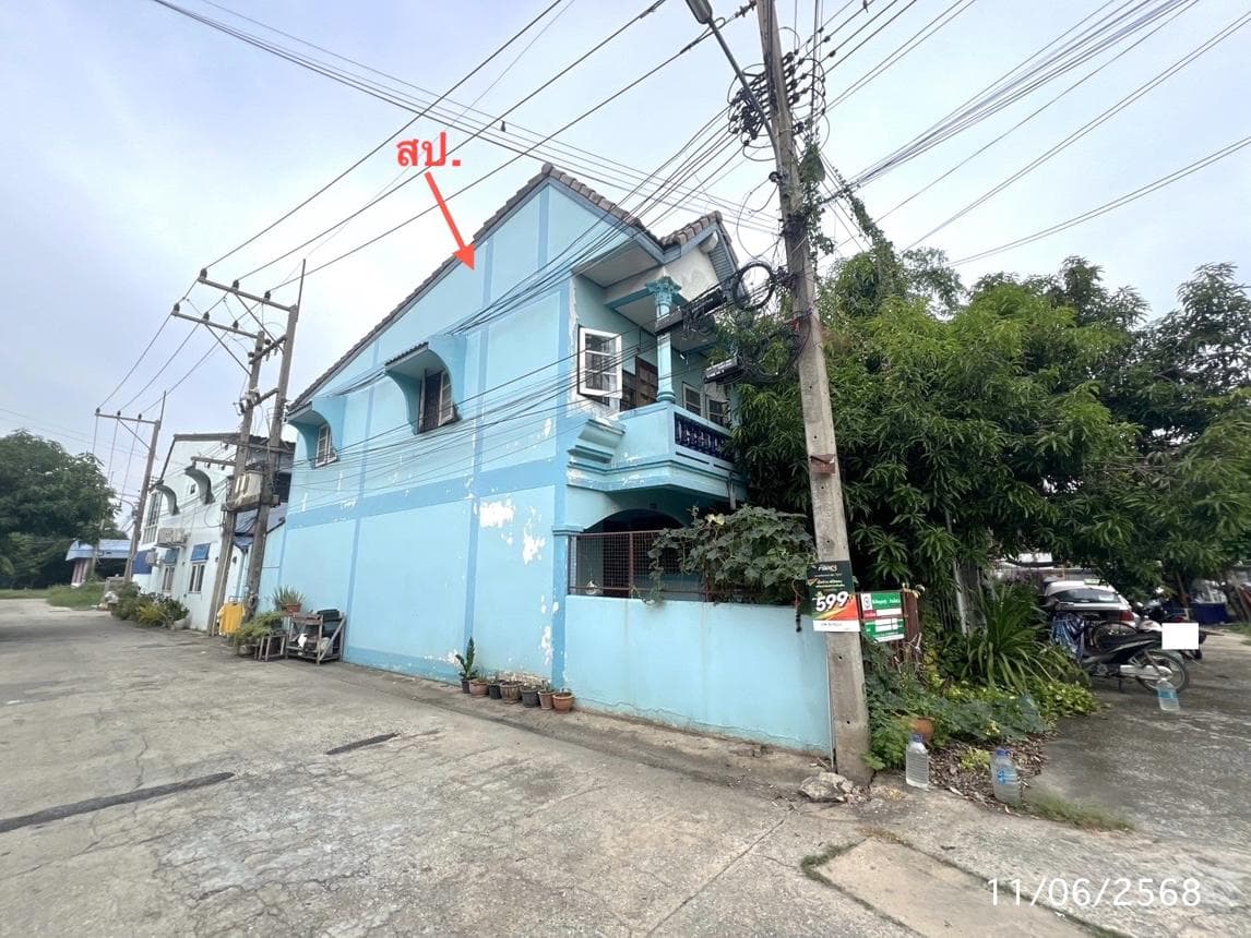 ทาวน์โฮม บ้านป้อม อยุธยา 2 ห้องนอน 2 ห้องน้ำ ราคาล้านต้นๆ ทำเลดีเดินทางสะดวก