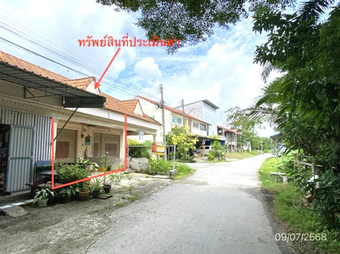 ขายทาวน์เฮ้าส์ สุรีพร 2 (Sureeporn 2) ช้างกลาง นครศรีธรรมราช 2 ห้องนอน พื้นที่กว้าง 22.7 ตร.ว. ทำเลดี ราคาไม่ถึงล้าน