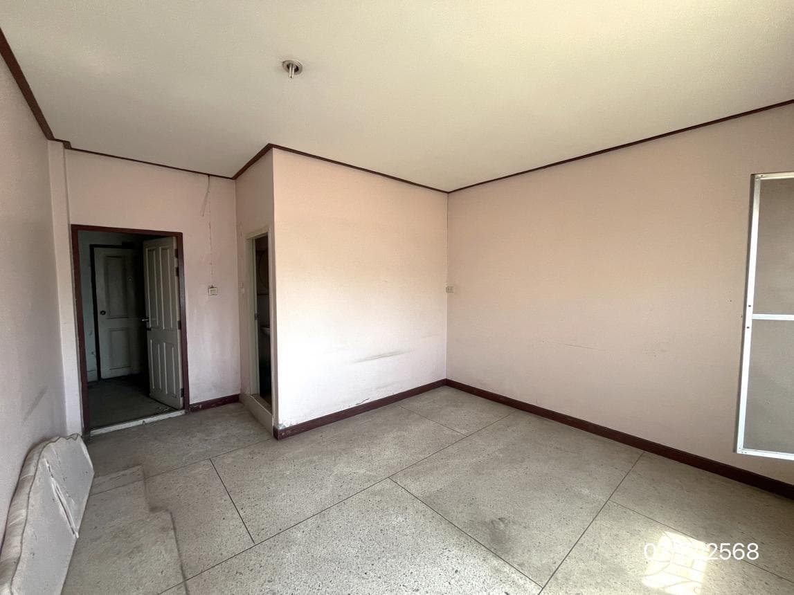 โรงแรม พื้นที่ 2173.89 ตร.ม. 76 ห้องนอน ทำเลศักยภาพ บ้านโภชน์ หนองไผ่ เพชรบูรณ์